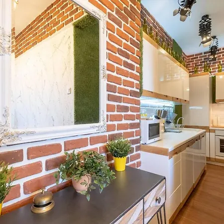 Romantic Fireflies Garden & Best Location Ac Apartament Sofia
