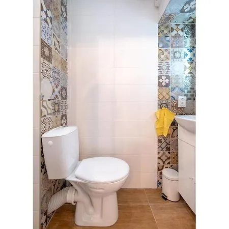 Romantic Fireflies Garden & Best Location Ac Apartament